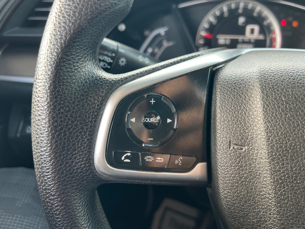 2016 Honda Civic Image 17