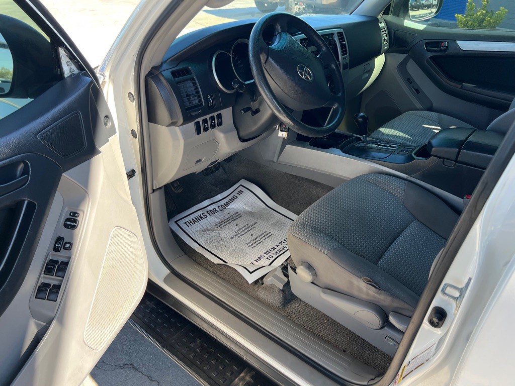 2008 Toyota 4Runner Image 11