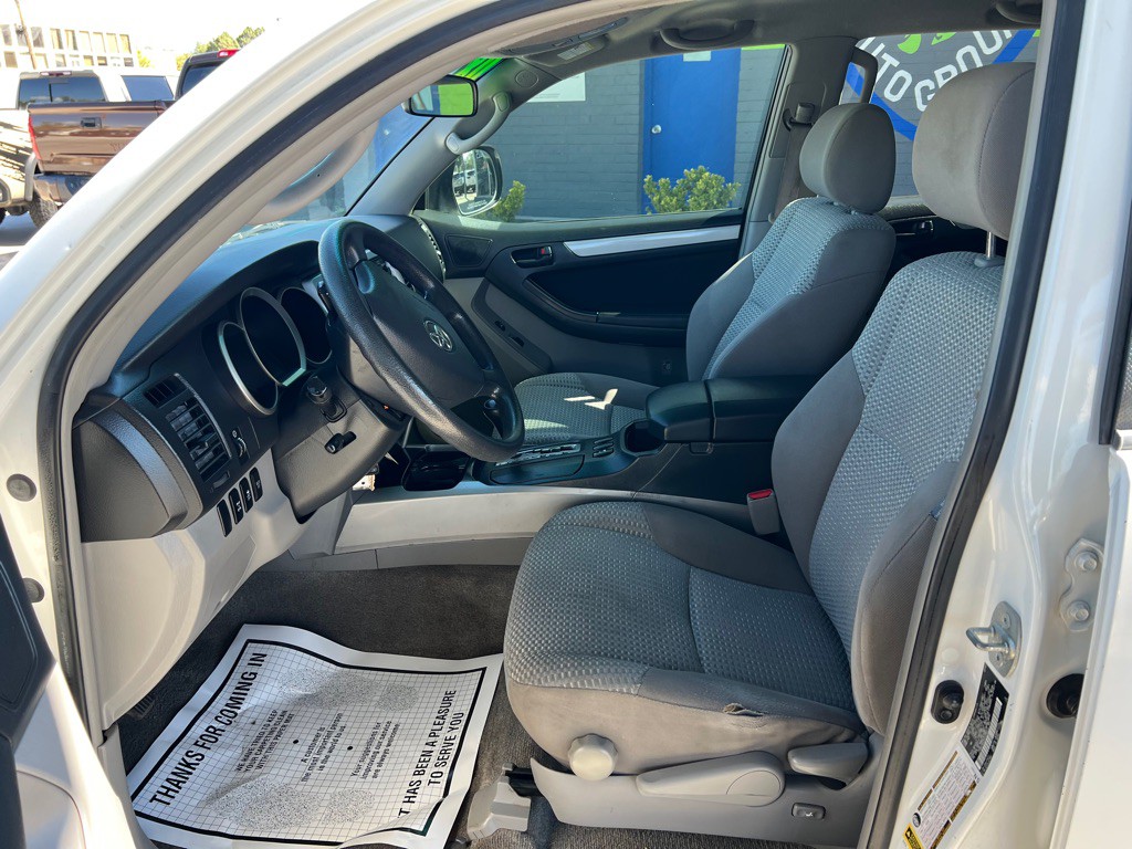 2008 Toyota 4Runner Image 12