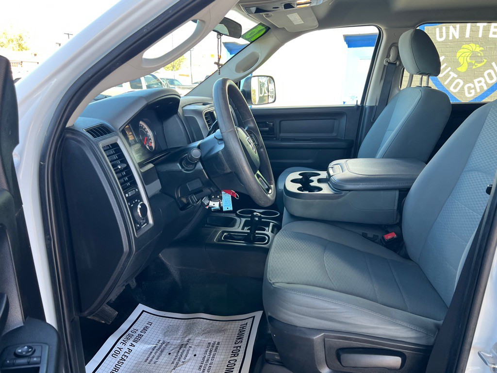 2018 RAM 3500 Image 12