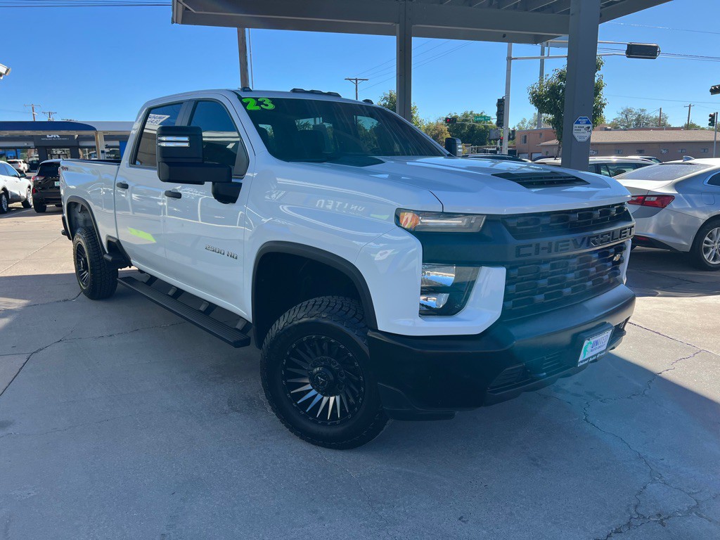 2023 Chevrolet Silverado 1500 Image 3