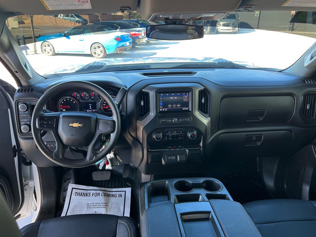 2023 Chevrolet Silverado 1500 Image 9