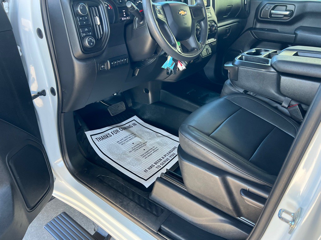 2023 Chevrolet Silverado 1500 Image 11