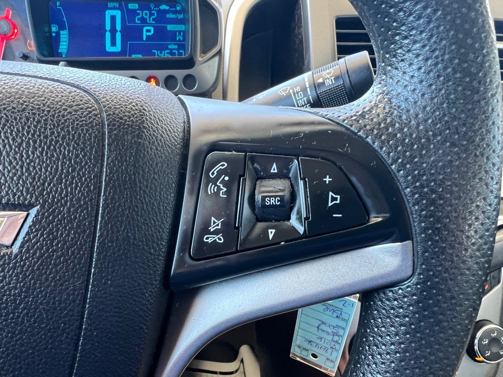 2016 Chevrolet Sonic Image 18