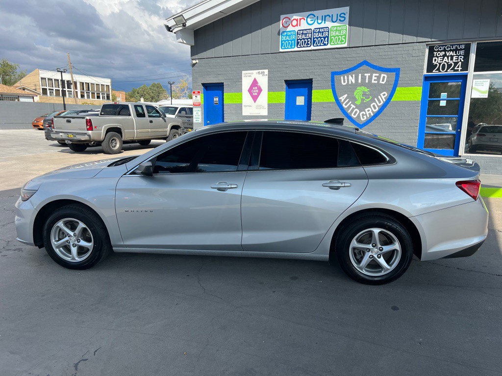 2018 Chevrolet Malibu Image 8