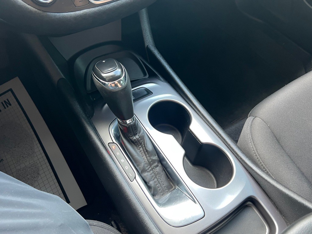 2018 Chevrolet Malibu Image 16