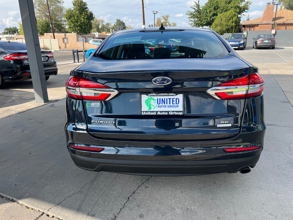 2020 Ford Fusion Image 6