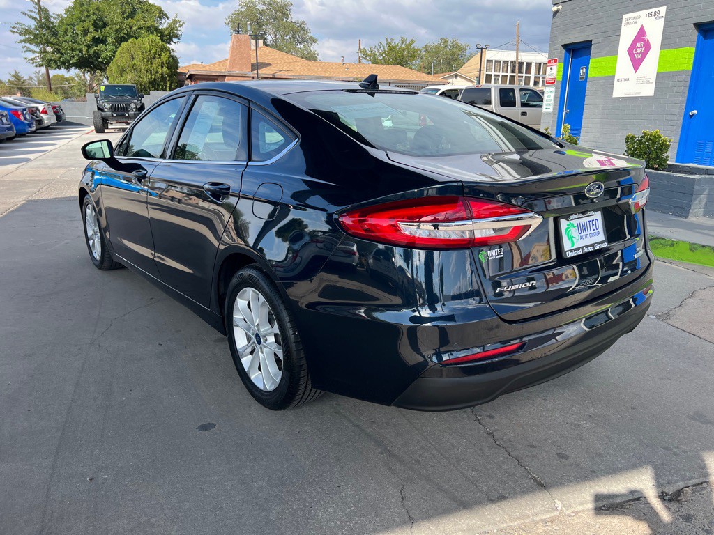 2020 Ford Fusion Image 7