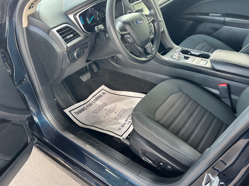 2020 Ford Fusion Image 11