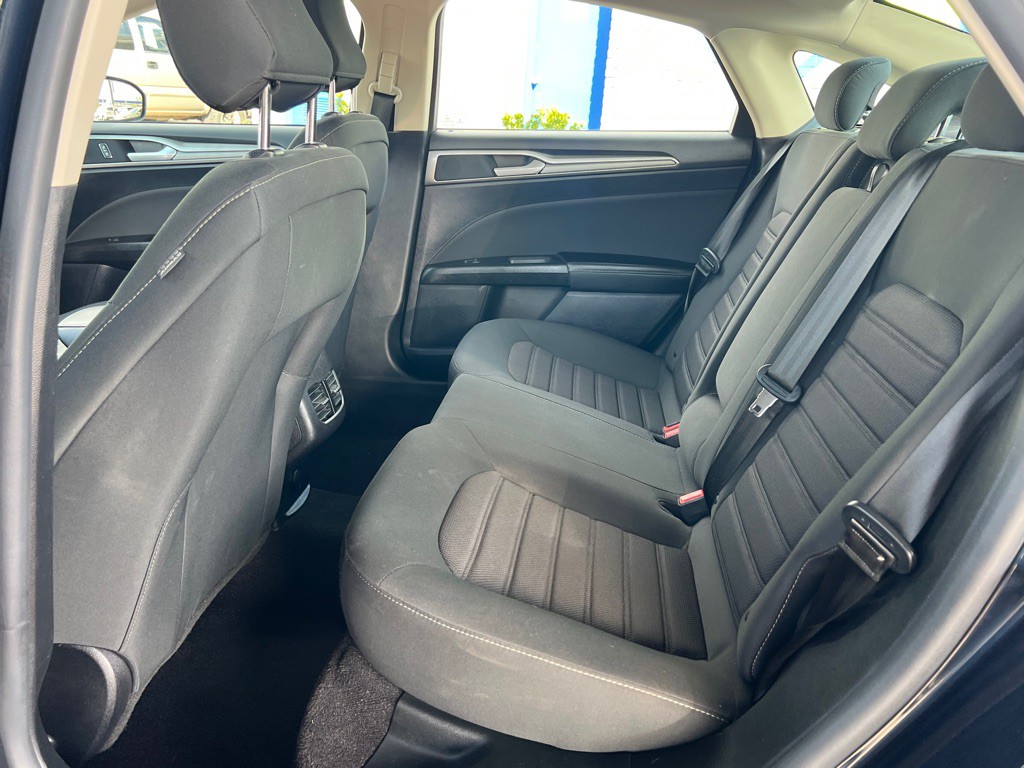2020 Ford Fusion Image 13