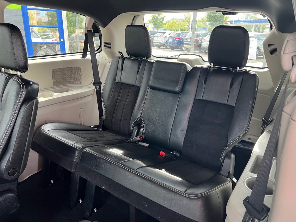 2017 Dodge Grand Caravan Image 14