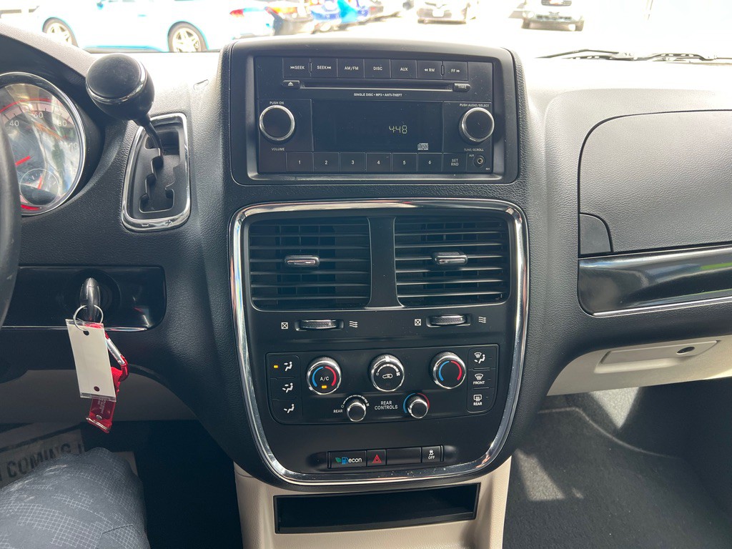 2017 Dodge Grand Caravan Image 16