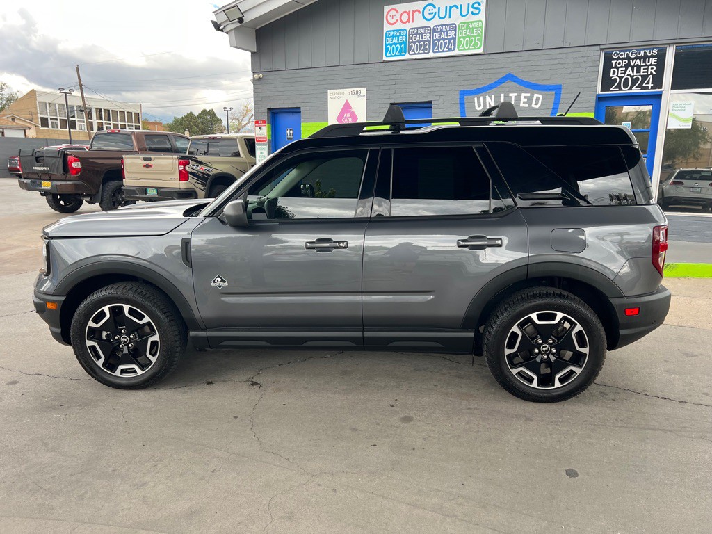 2021 Ford Bronco Image 8