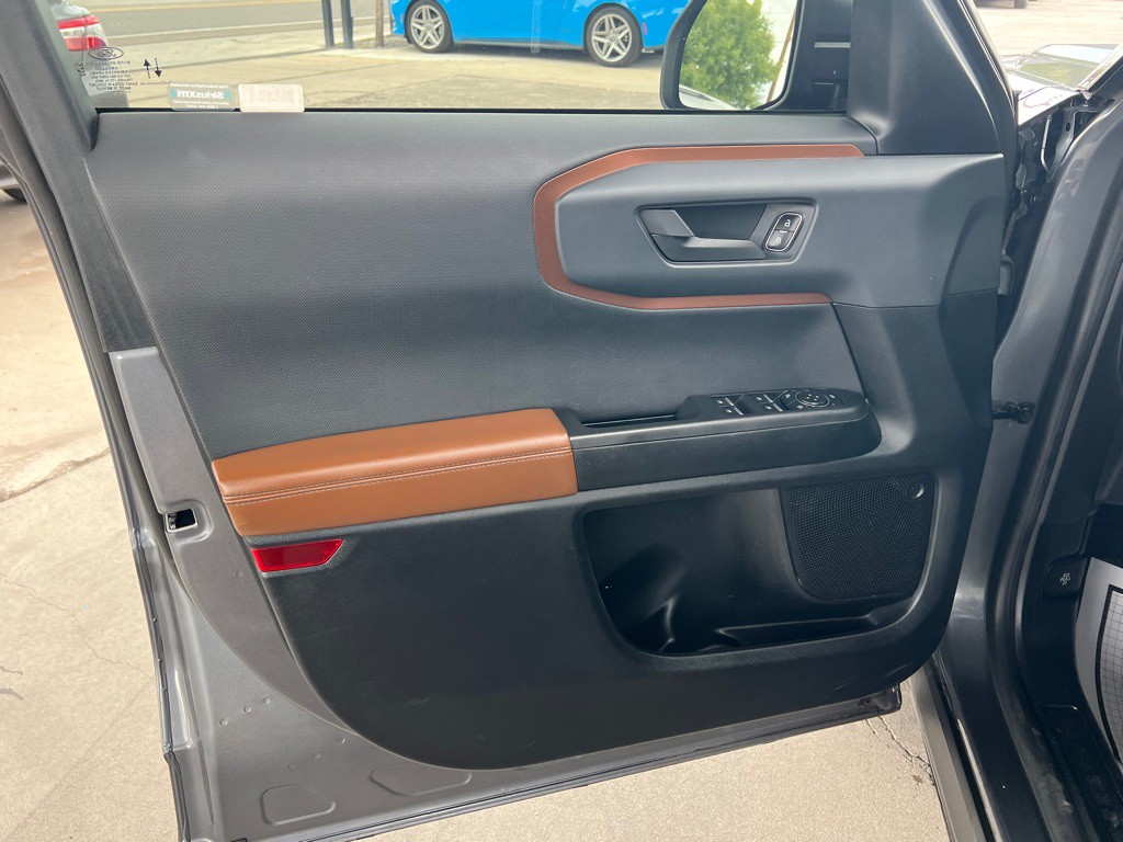 2021 Ford Bronco Image 10