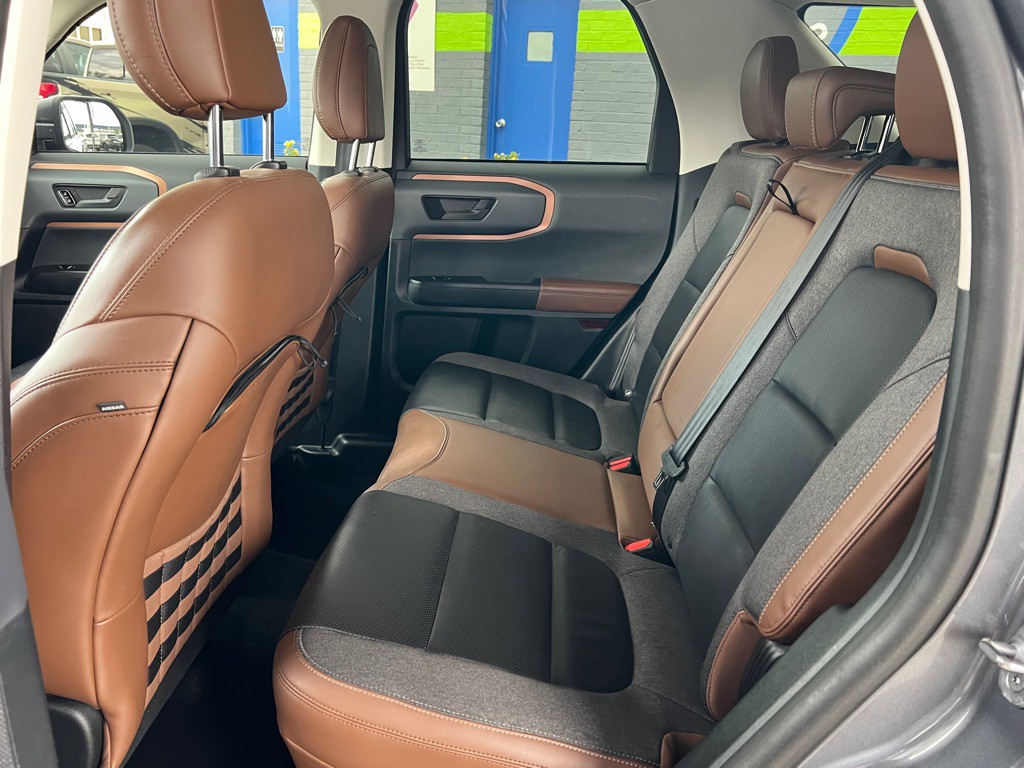 2021 Ford Bronco Image 13