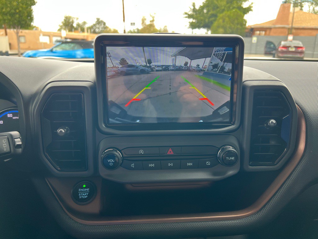 2021 Ford Bronco Image 16