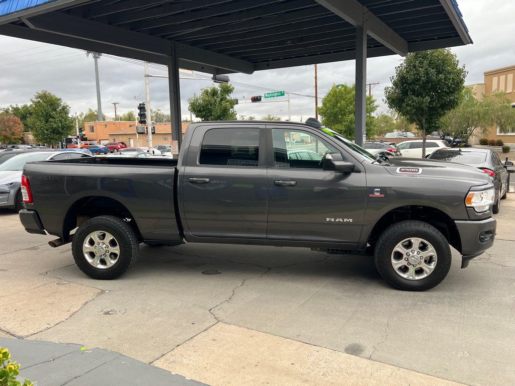 2019 RAM 2500 Image 4