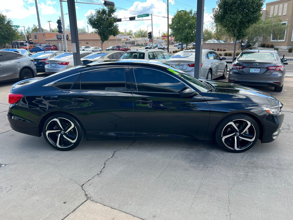 2018 Honda Accord Image 4