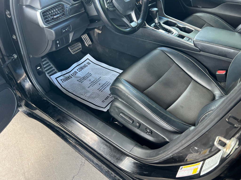 2018 Honda Accord Image 11