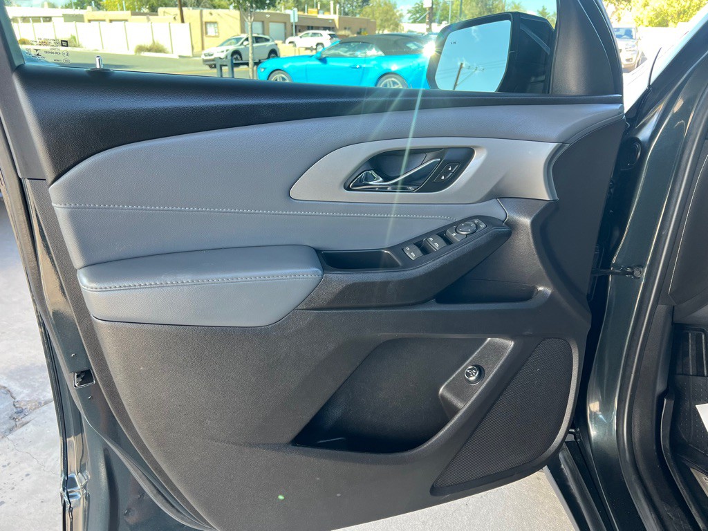 2021 Chevrolet Traverse Image 10