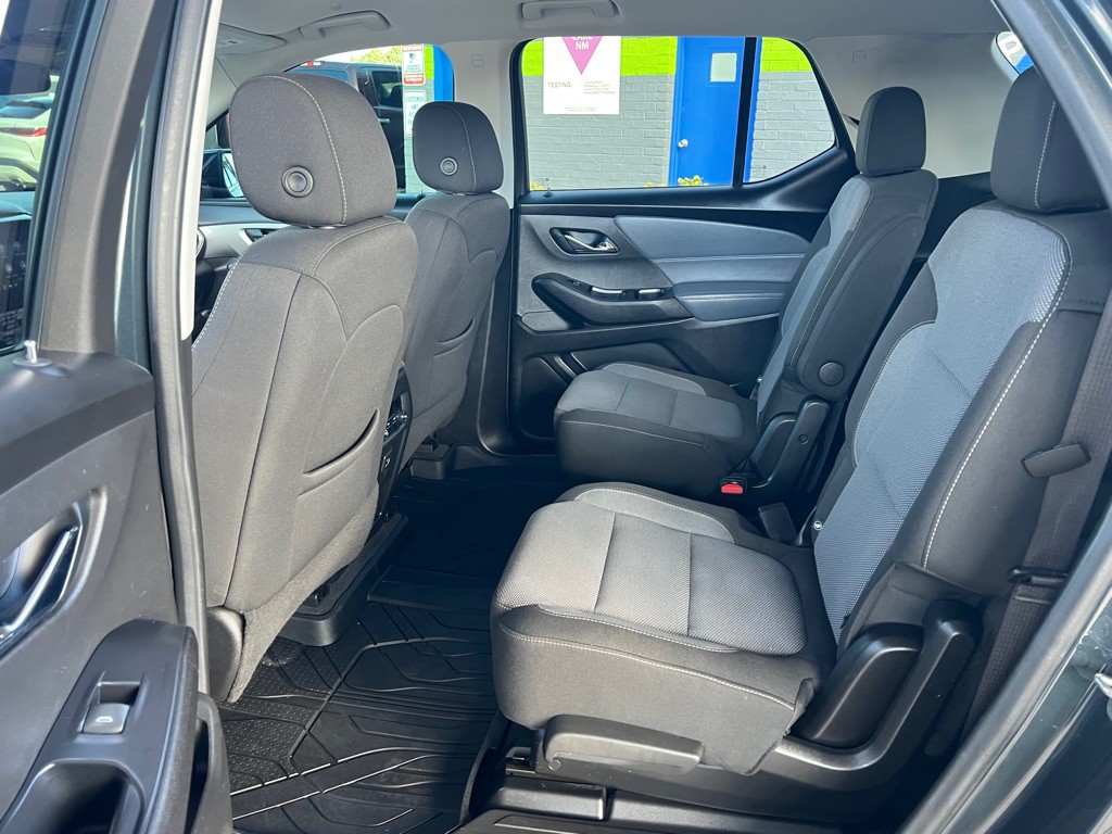2021 Chevrolet Traverse Image 13