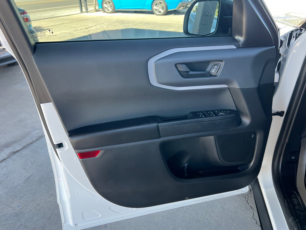 2023 Ford Bronco Image 10