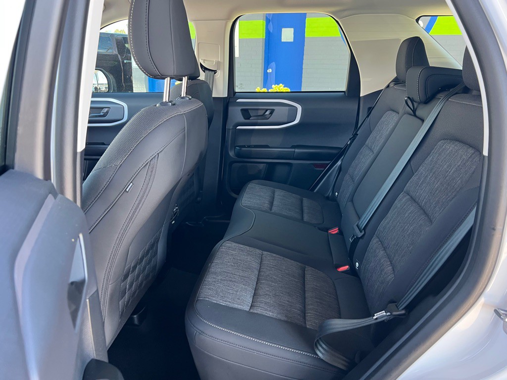 2023 Ford Bronco Image 13