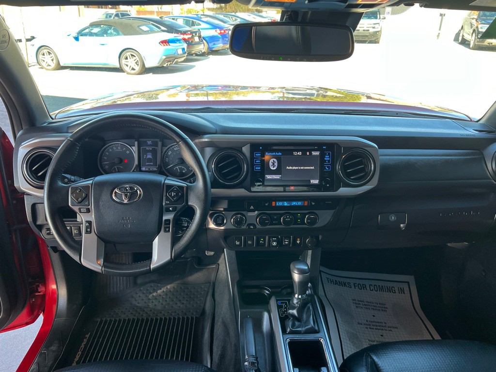 2019 Toyota Tacoma Image 9