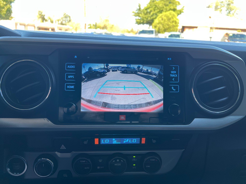 2019 Toyota Tacoma Image 15