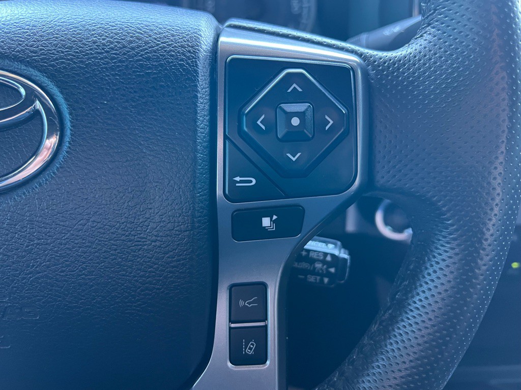 2019 Toyota Tacoma Image 19