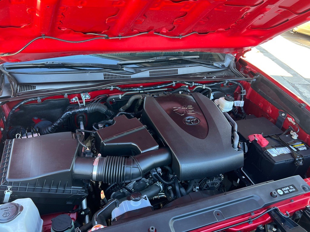 2019 Toyota Tacoma Image 20