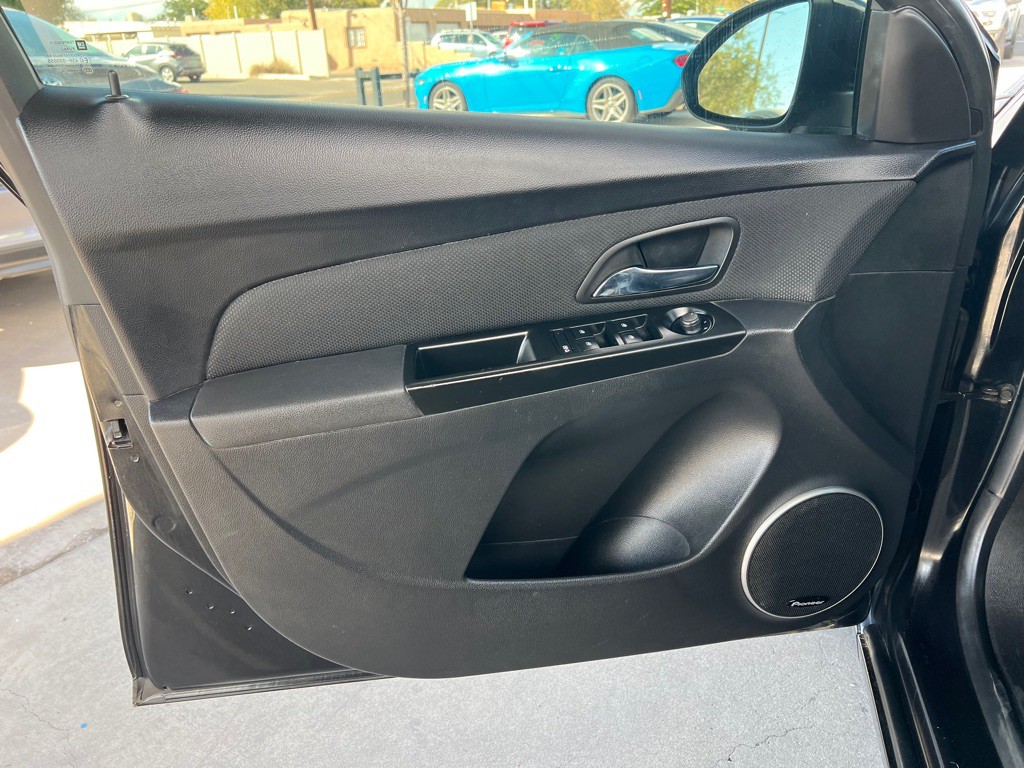 2014 Chevrolet Cruze Image 10