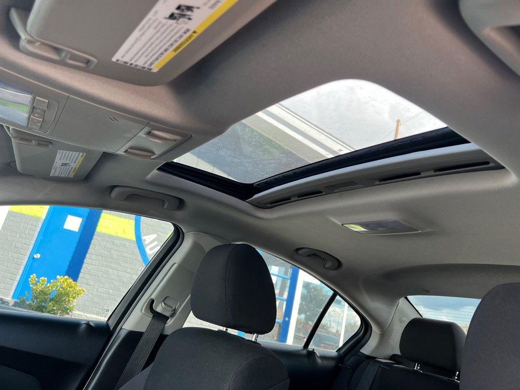 2014 Chevrolet Cruze Image 20