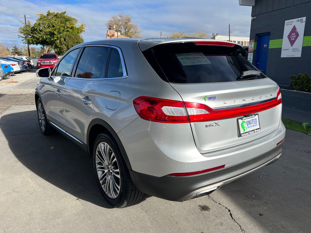 2017 Lincoln MKX Image 7