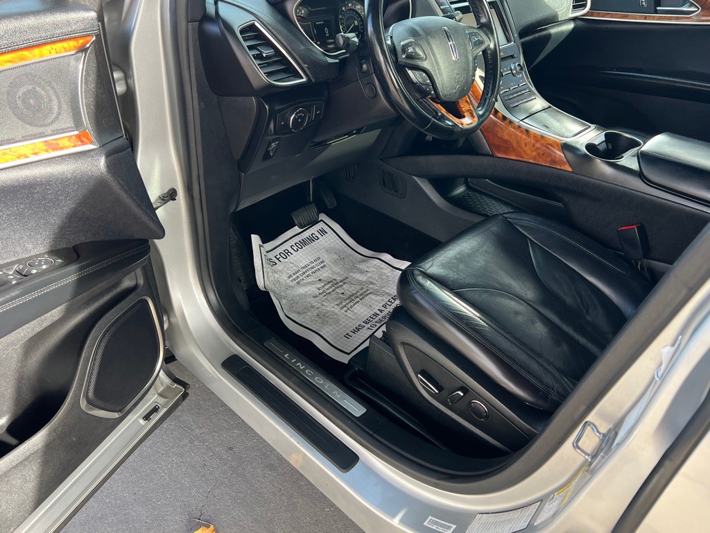 2017 Lincoln MKX Image 11