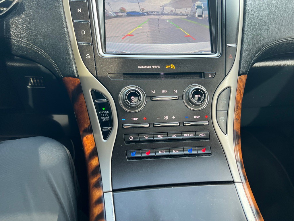 2017 Lincoln MKX Image 17