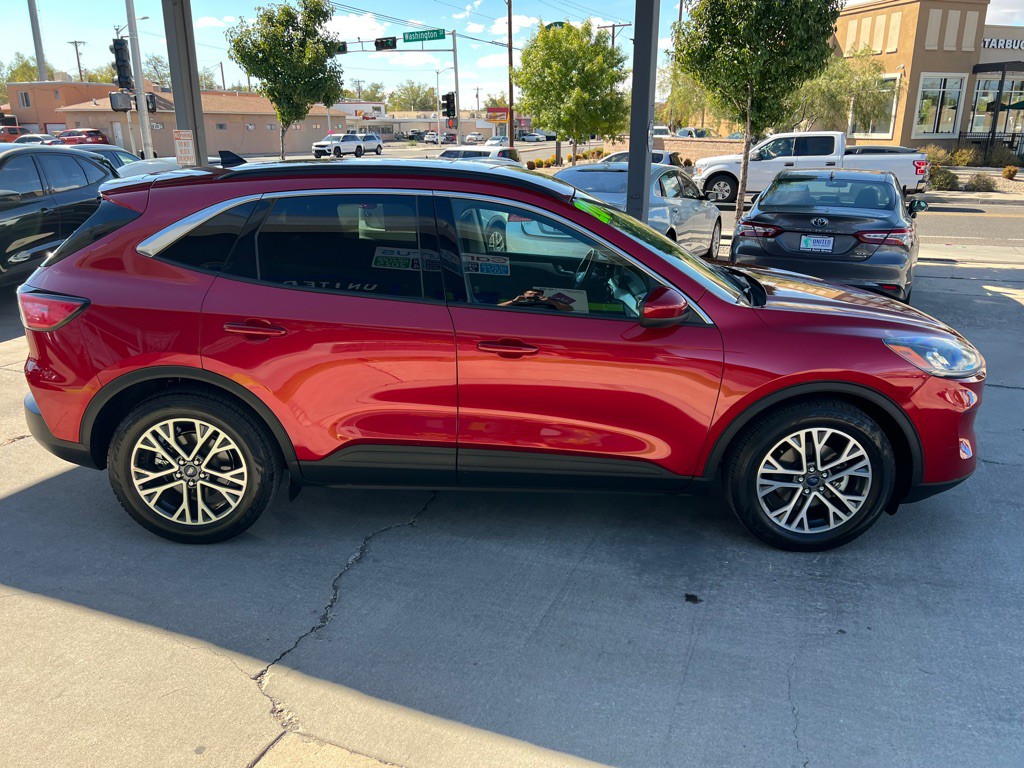 2020 Ford Escape Image 4