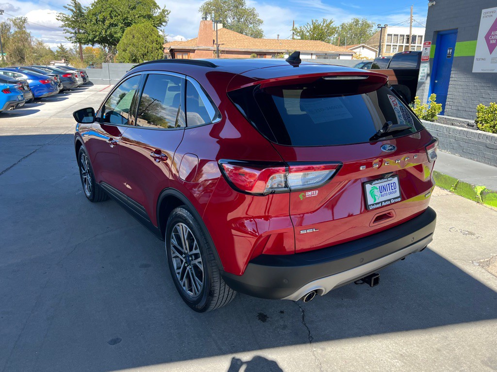 2020 Ford Escape Image 7