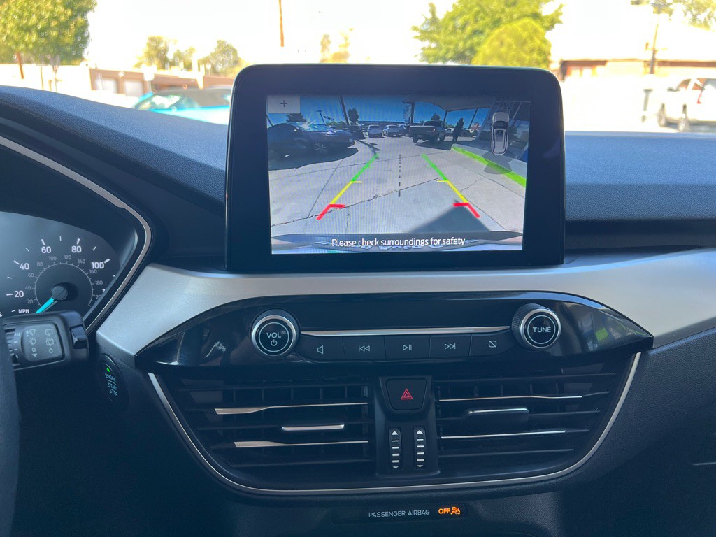 2020 Ford Escape Image 16