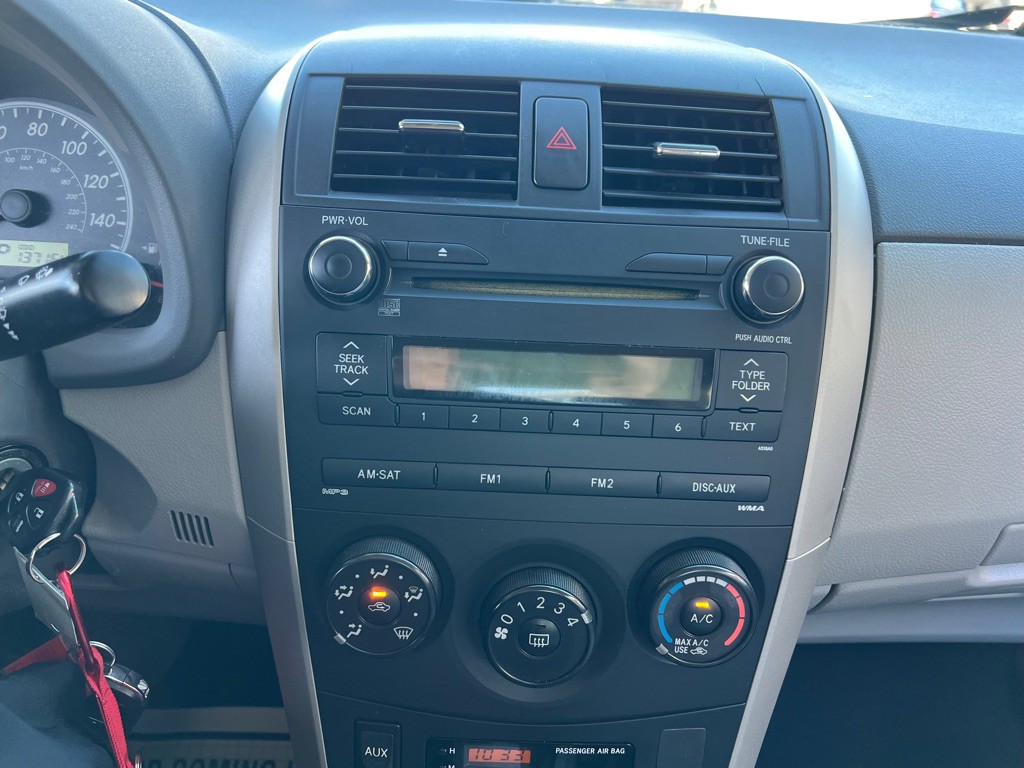 2010 Toyota Corolla Image 15