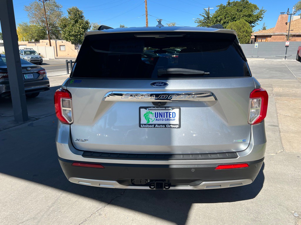 2020 Ford Explorer Image 6