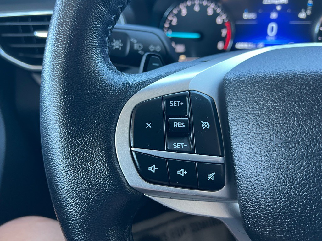 2020 Ford Explorer Image 18