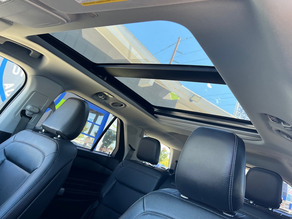 2020 Ford Explorer Image 20