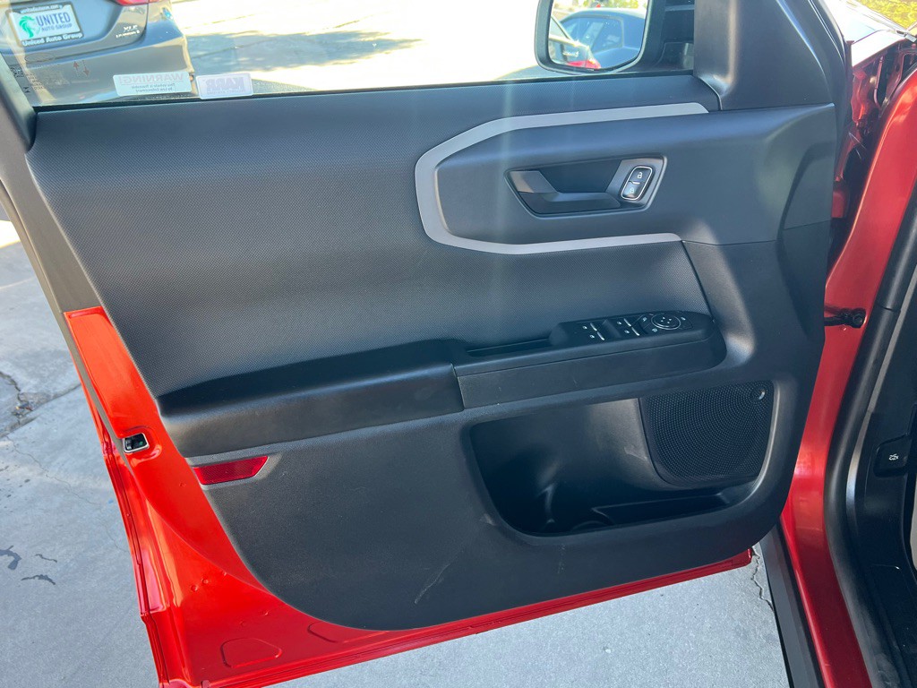 2023 Ford Bronco Image 10