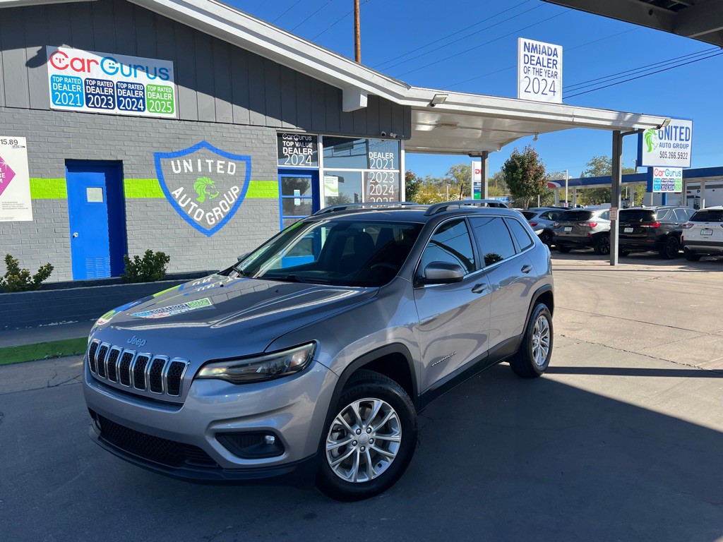 2019 Jeep Cherokee Image 1