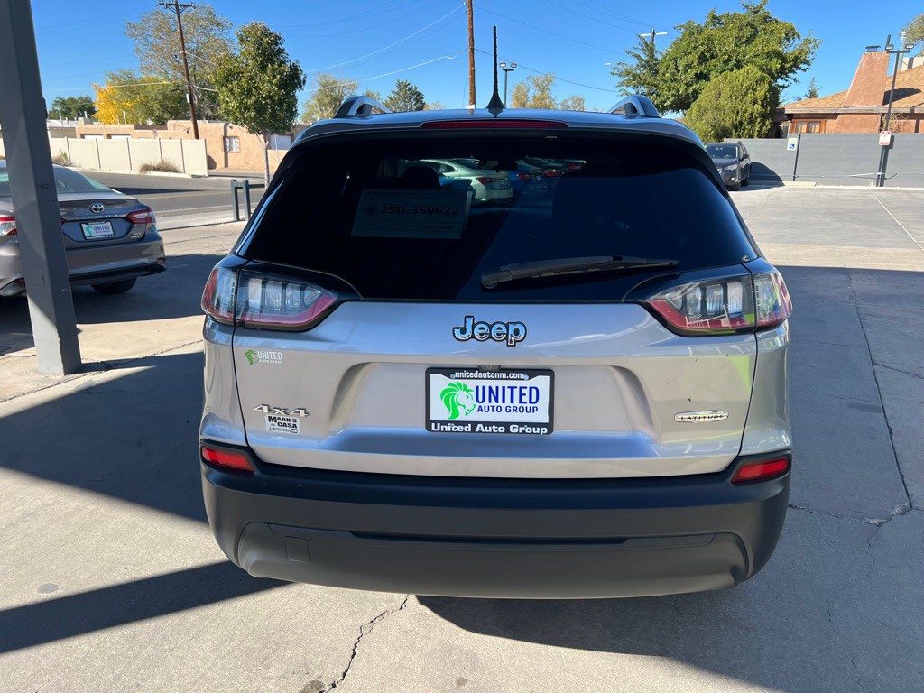 2019 Jeep Cherokee Image 6