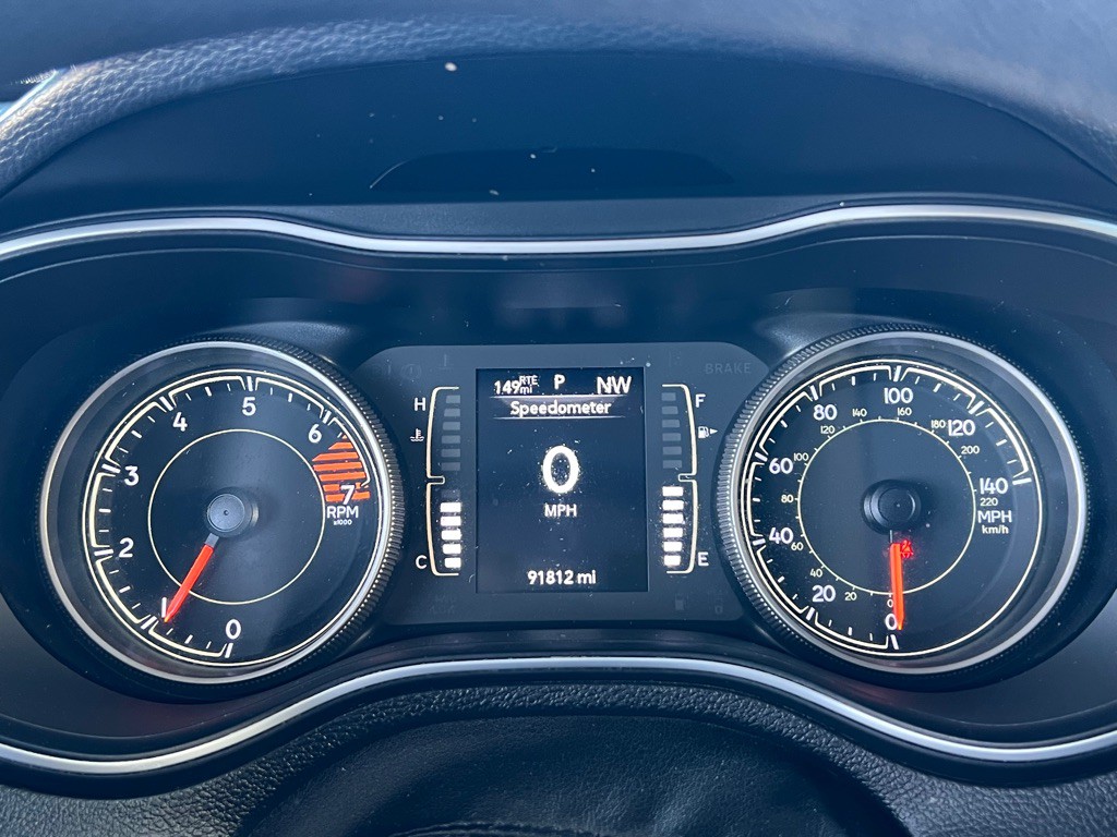 2019 Jeep Cherokee Image 14