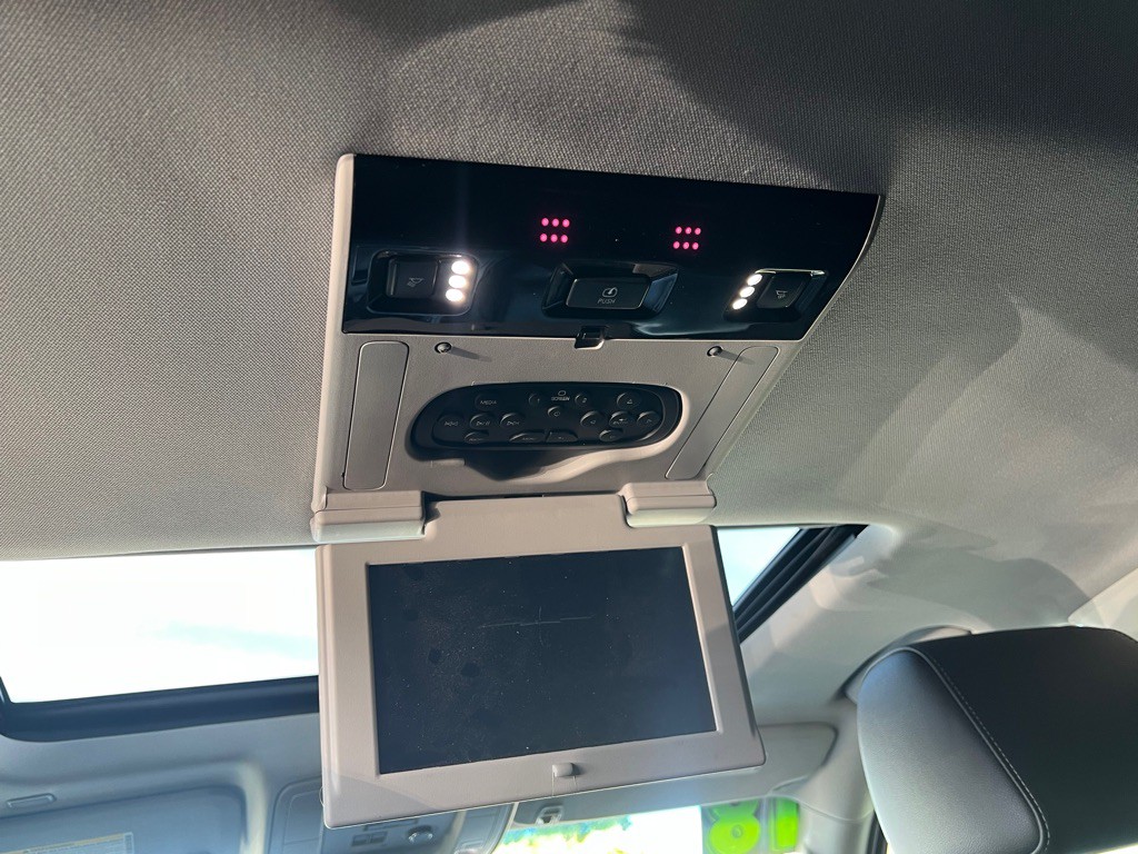 2018 Chevrolet Tahoe Image 22