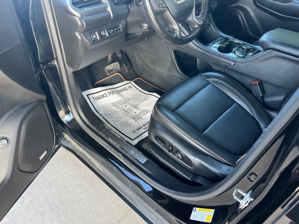 2021 GMC Acadia Image 11