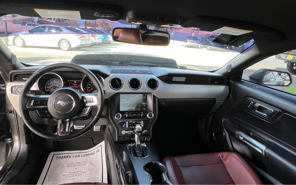 2017 Ford Mustang Image 9